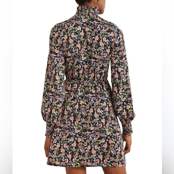 Boden Smocked Jersey Shift Dress Floral Print Multicolor NWT size 12 - Picture 2 of 13